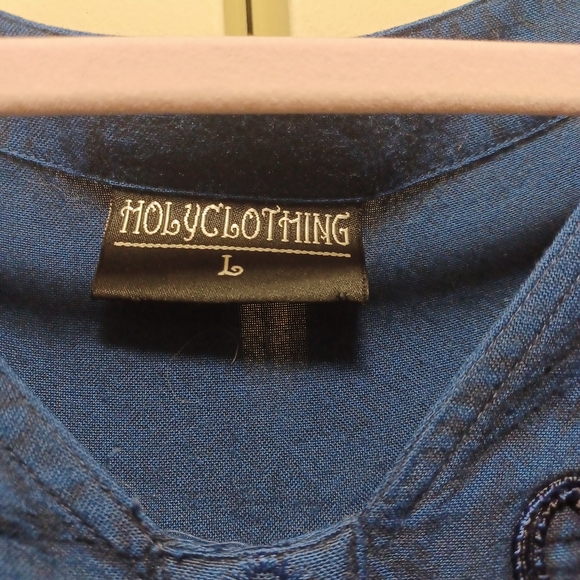 Holy Clothing Ariana Tunic - Picture 8 of 9